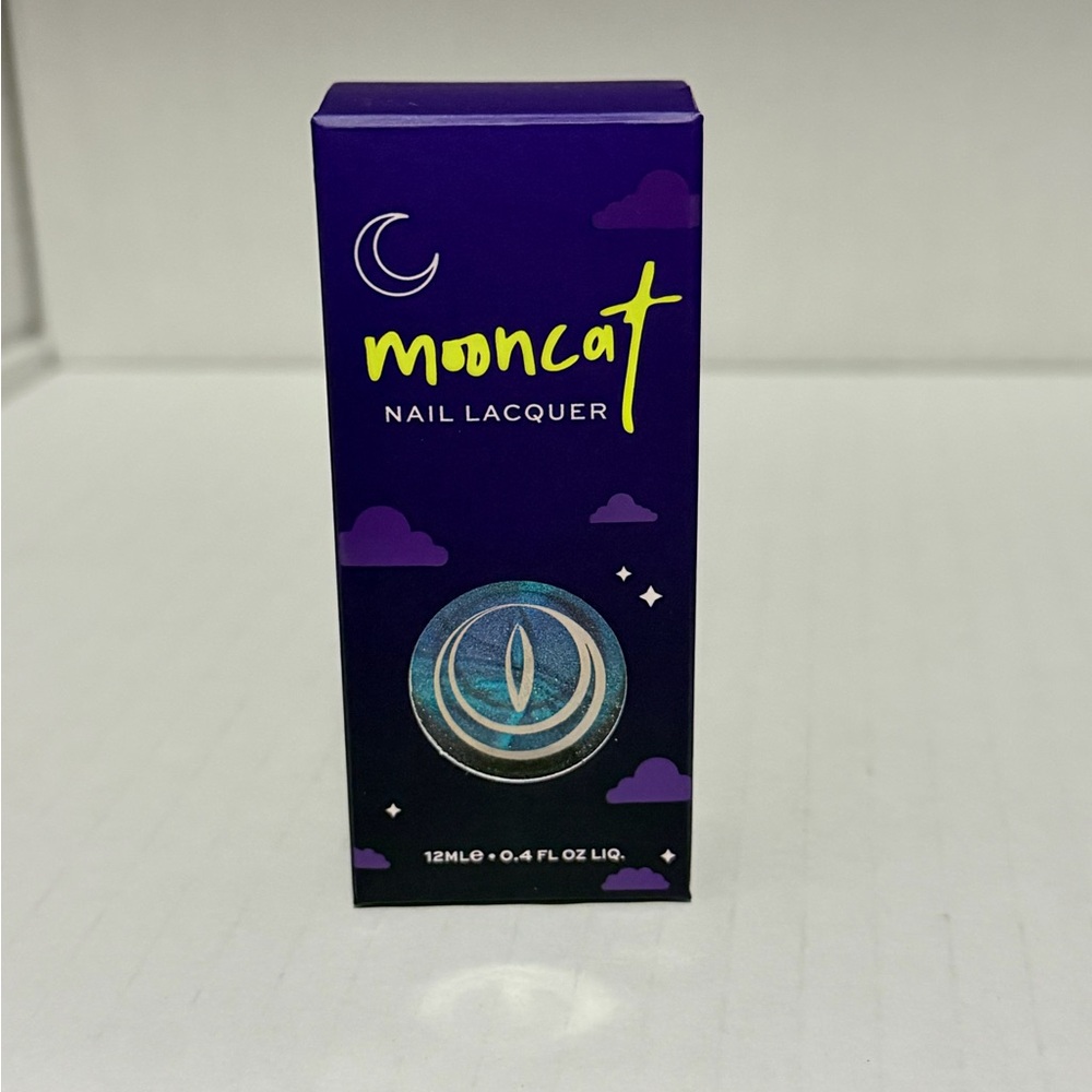 Mooncat Nail Lacquer - The Glory of Innocence